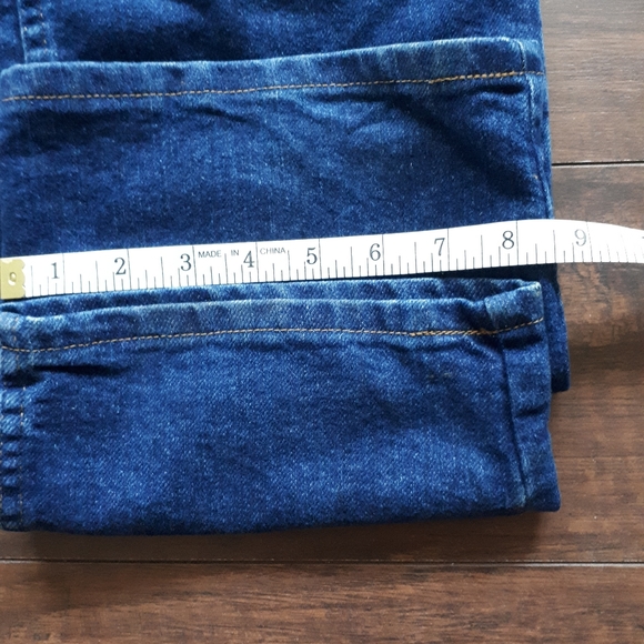 Men's wrangler jeans  Size 34x32 - Picture 5 of 8